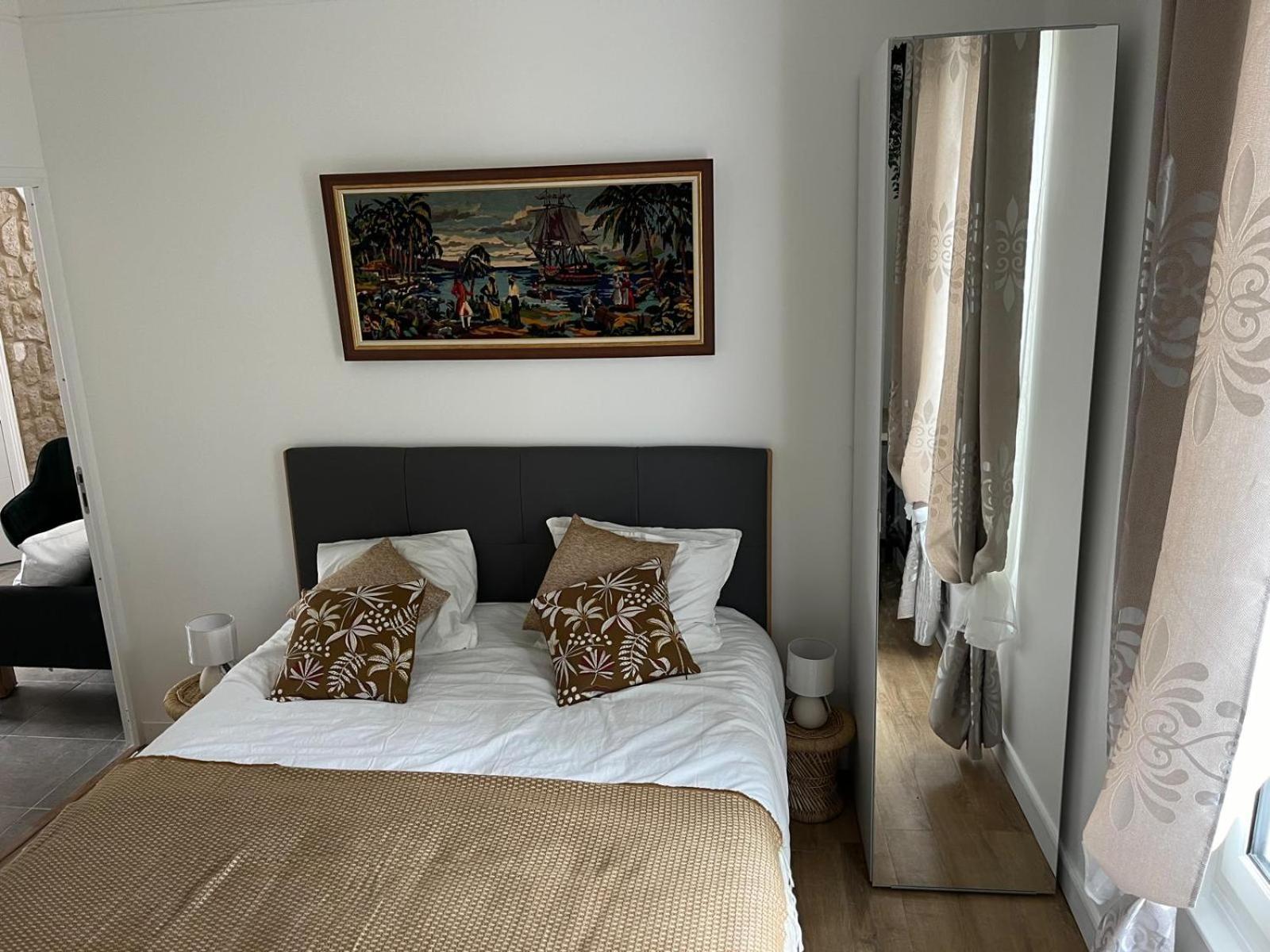 Hotel Chambre Tout Confort à Limay Extérieur photo